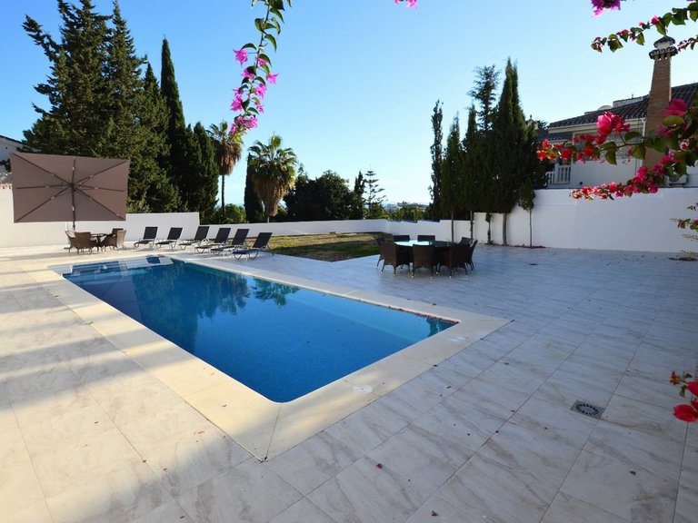 Villa for Sale in Benalmadena Costa, Malaga 33