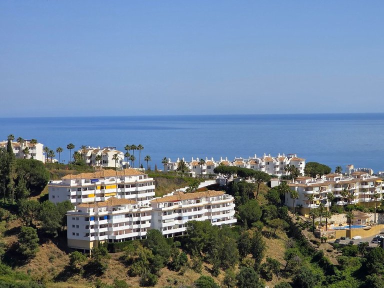 Apartment for Sale in Calahonda, Malaga 12