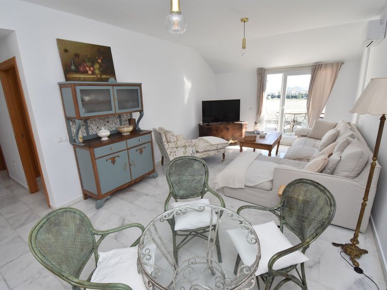 Apartment for Sale in Los Pacos, Malaga 6