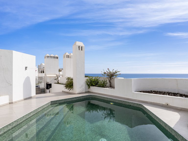 Apartment for Sale in The Golden Mile, Malaga 27