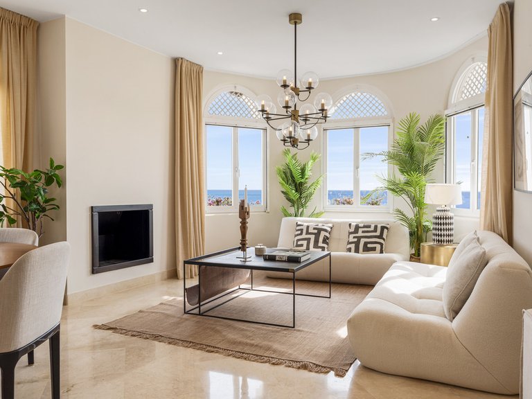 Apartment for Sale in The Golden Mile, Malaga 5