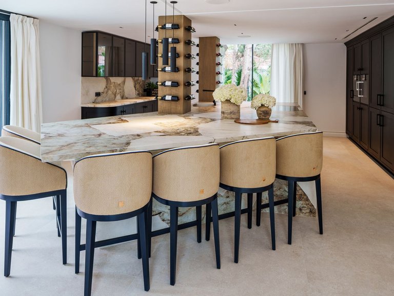 Villa for Sale in Marbella, Malaga 6