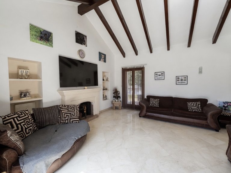 Villa for Sale in Mijas Golf, Malaga 2