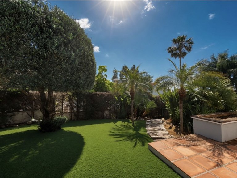 Villa for Sale in Mijas Golf, Malaga 5