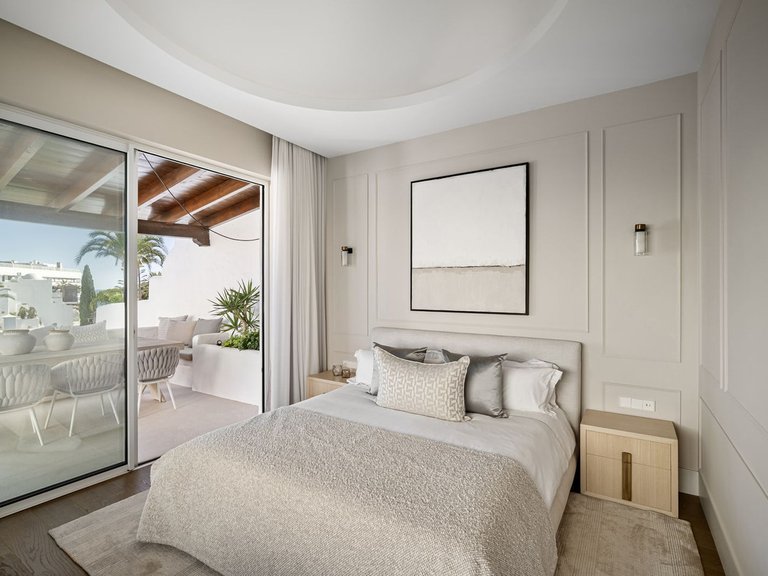 Apartment for Sale in The Golden Mile, Malaga 7
