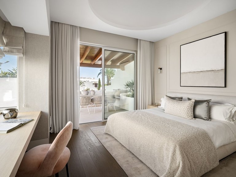 Apartment for Sale in The Golden Mile, Malaga 8
