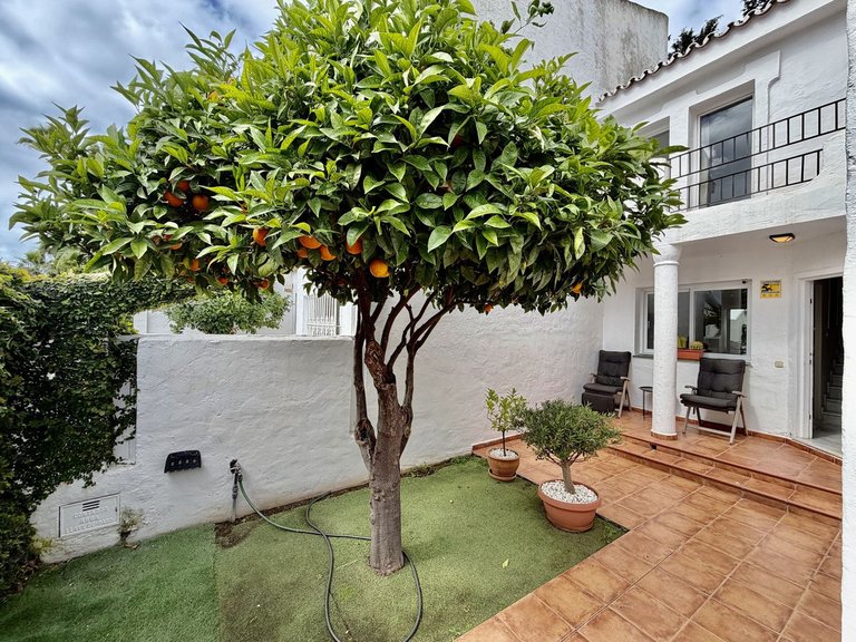 Villa for Sale in Nueva Andalucía, Malaga 17