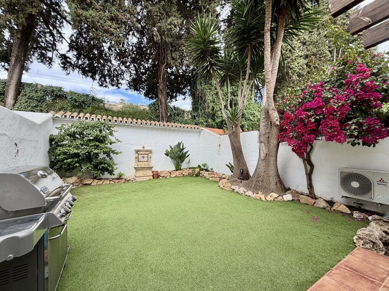 Villa for Sale in Nueva Andalucía, Malaga 7