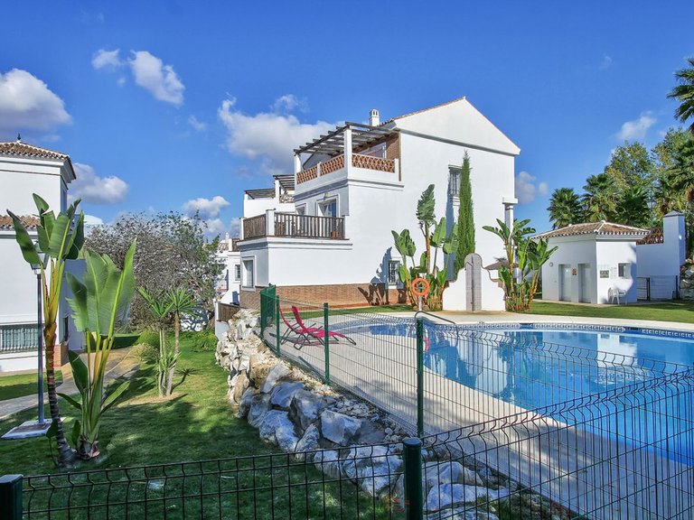 Villa for Sale in Lauro Golf, Malaga 13