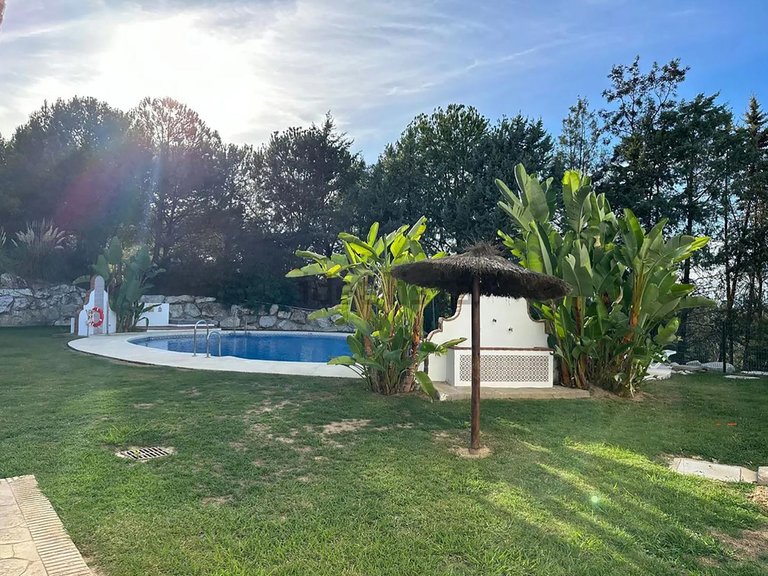 Villa for Sale in Lauro Golf, Malaga 14