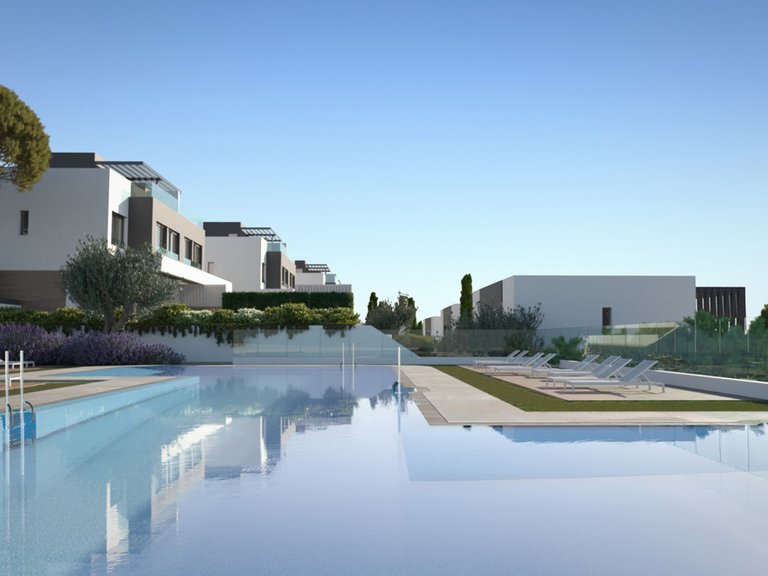 Villa for Sale in Estepona, Malaga 1