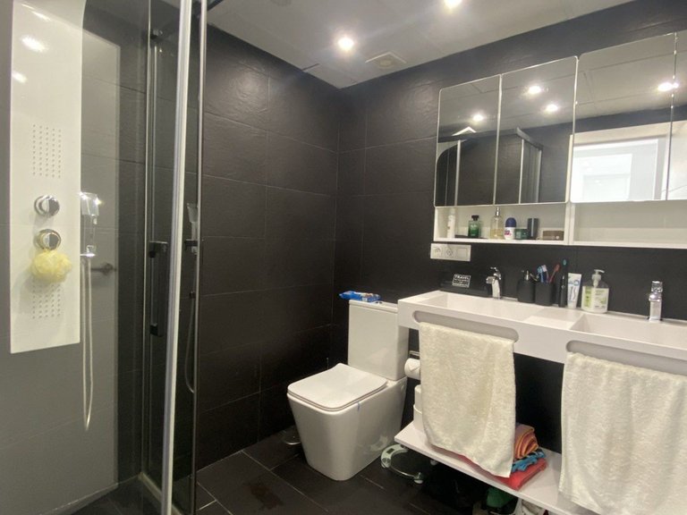Apartment for Sale in Puerto Banús, Malaga 24