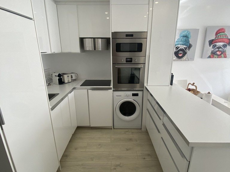 Apartment for Sale in Puerto Banús, Malaga 4