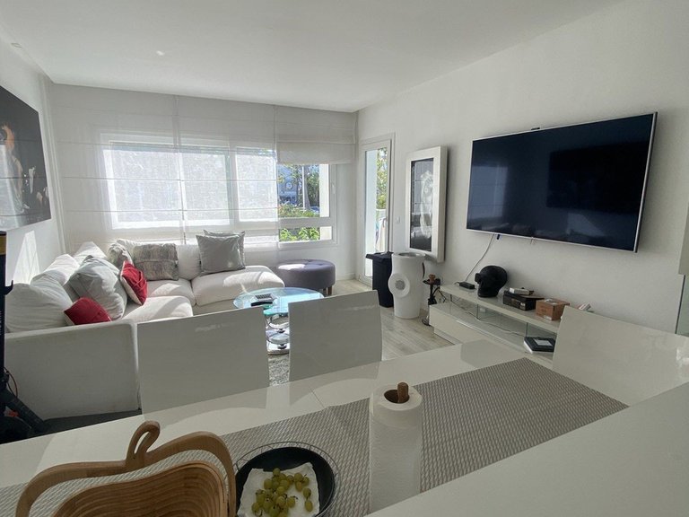 Apartment for Sale in Puerto Banús, Malaga 9