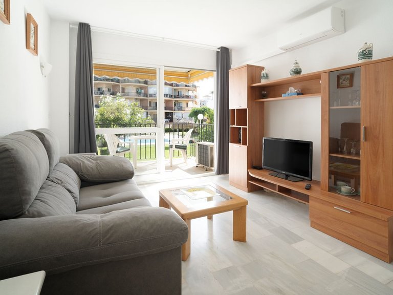 Apartment for Sale in Costa del Sol, La Carihuela, Malaga 3