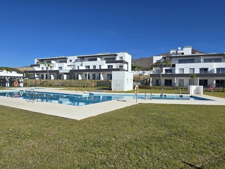 Apartment for Sale in Valle Romano, Malaga 10