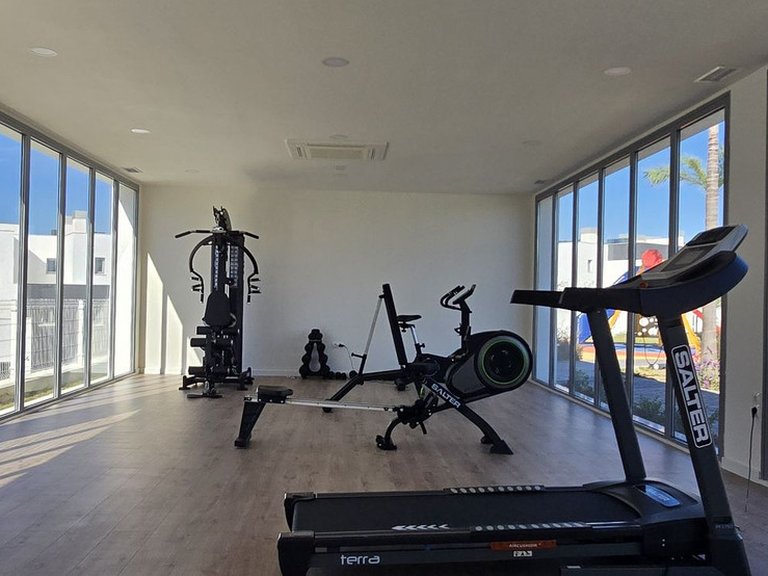 Apartment for Sale in Valle Romano, Malaga 11