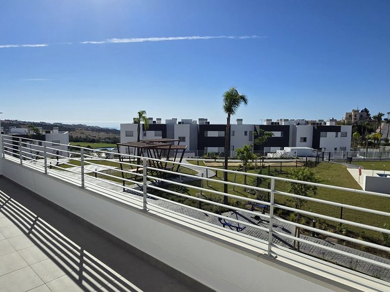 Apartment for Sale in Valle Romano, Malaga 2