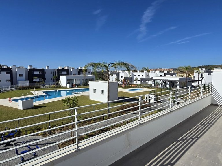 Apartment for Sale in Valle Romano, Malaga 9