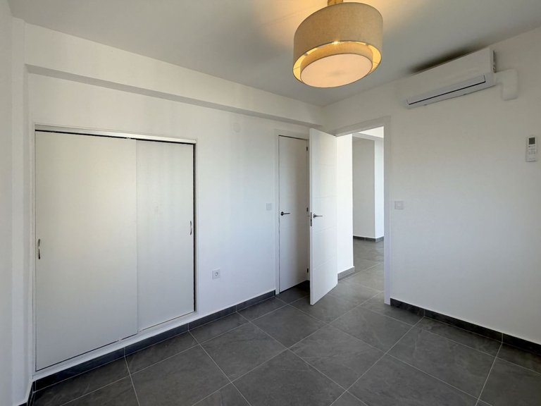Apartment for Sale in Calahonda, Malaga 15