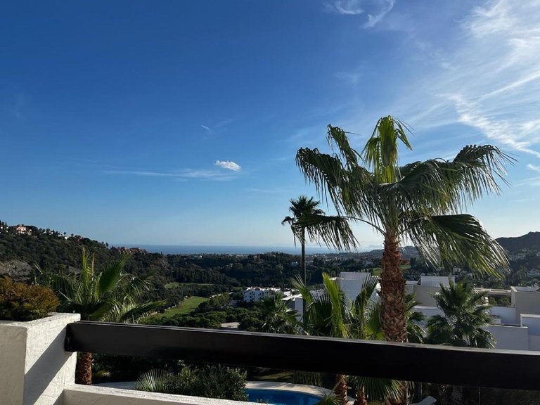 Apartment for Sale in Benahavís, Malaga 1