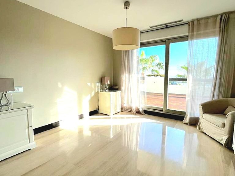 Apartment for Sale in Benahavís, Malaga 11