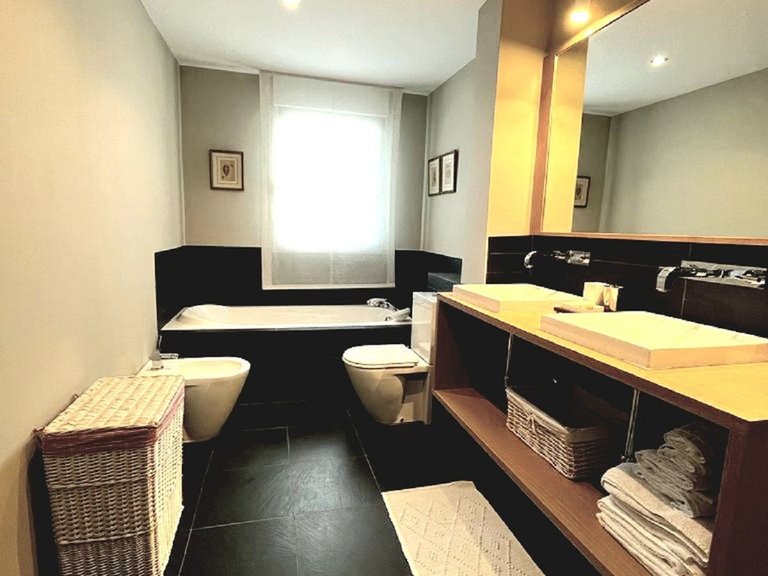 Apartment for Sale in Benahavís, Malaga 13