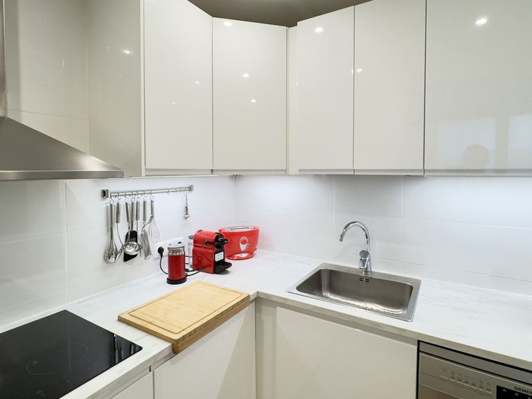 Apartment for Sale in Elviria, Malaga 21
