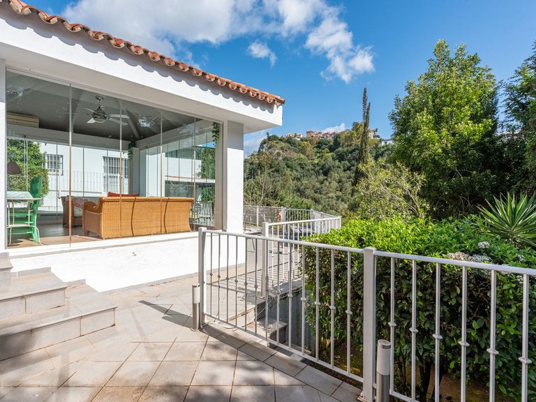 Villa for Sale in Benahavís, Malaga 27
