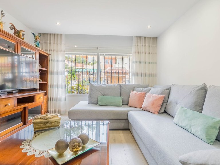 Villa for Sale in Málaga, Malaga 13