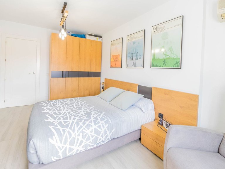 Villa for Sale in Málaga, Malaga 16