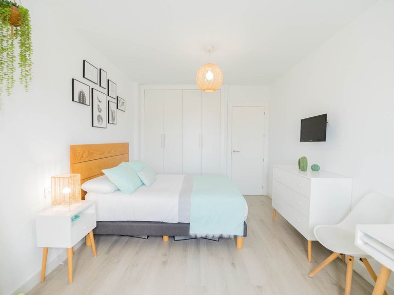 Villa for Sale in Málaga, Malaga 18
