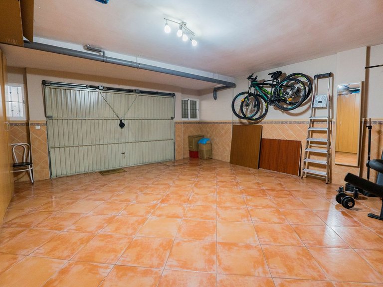 Villa for Sale in Málaga, Malaga 22