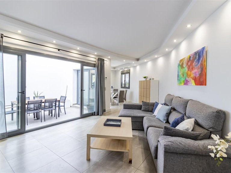 Villa for Sale in San Pedro De Alcántara, Malaga 2