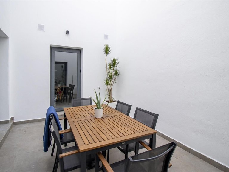 Villa for Sale in San Pedro De Alcántara, Malaga 49