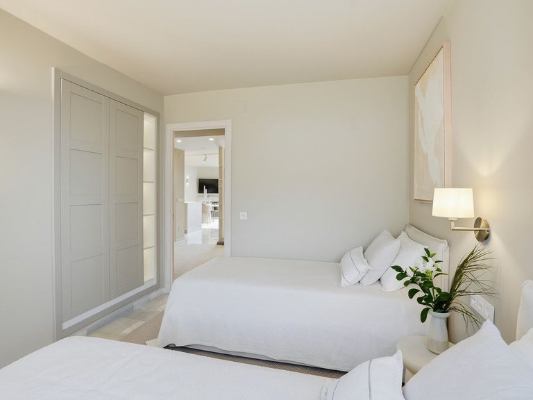 Apartment for Sale in Calahonda, Malaga 25