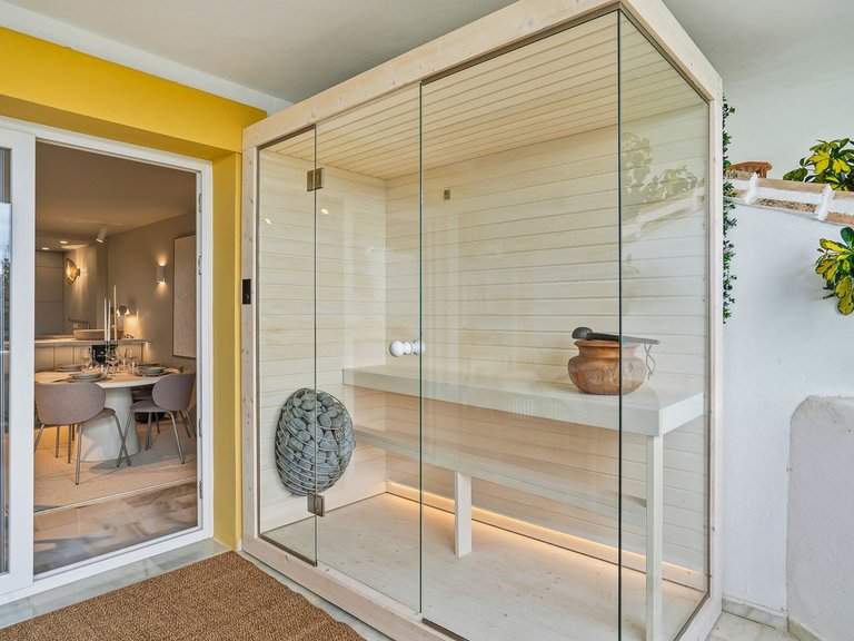 Apartment for Sale in Calahonda, Malaga 4