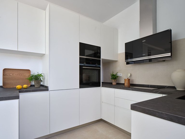 Villa for Sale in Marbella, Malaga 8