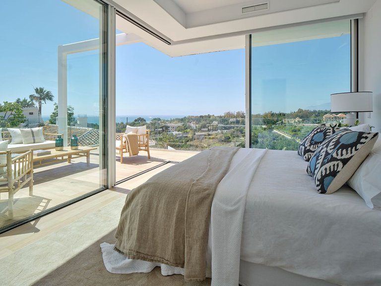 Villa for Sale in Marbella, Malaga 9