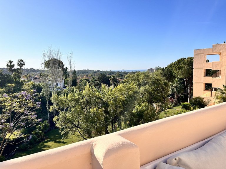 Apartment for Sale in Marbella, Malaga 38