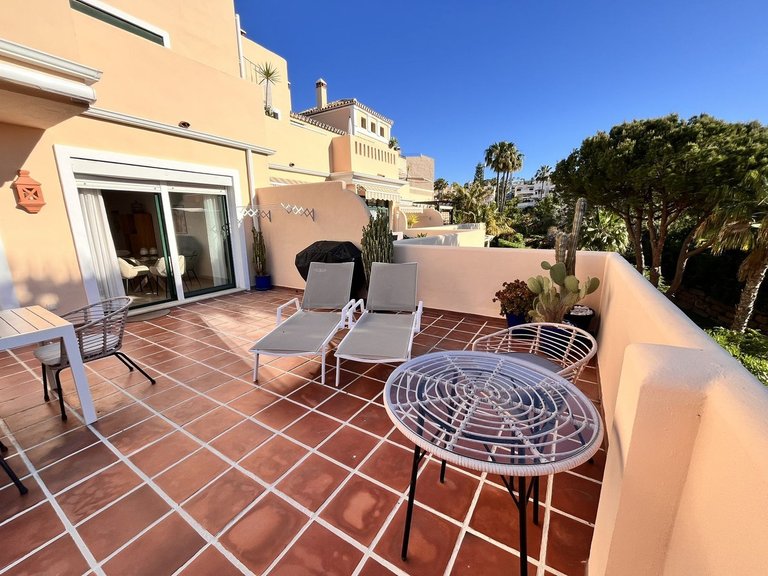 Apartment for Sale in Marbella, Malaga 43