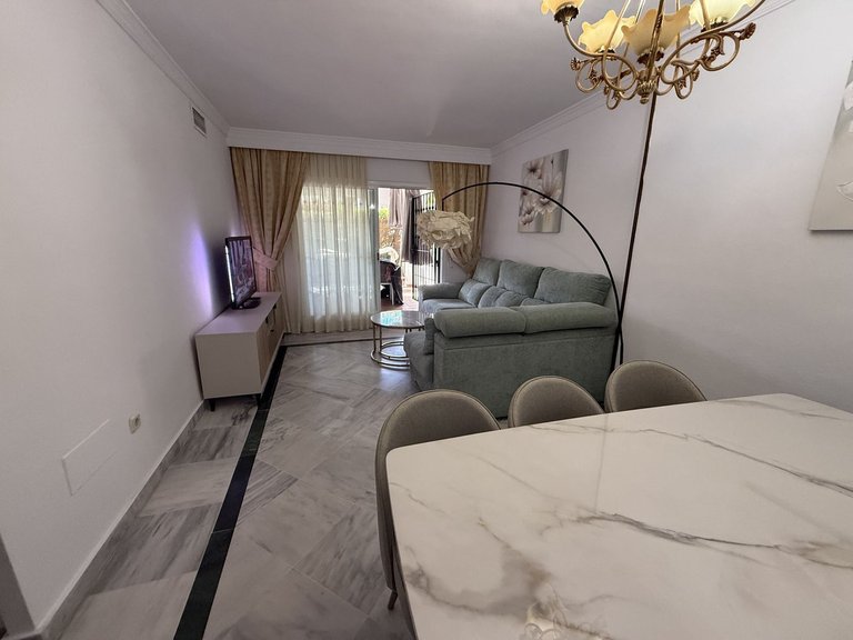 Apartment for Sale in Puerto Banús, Malaga 3