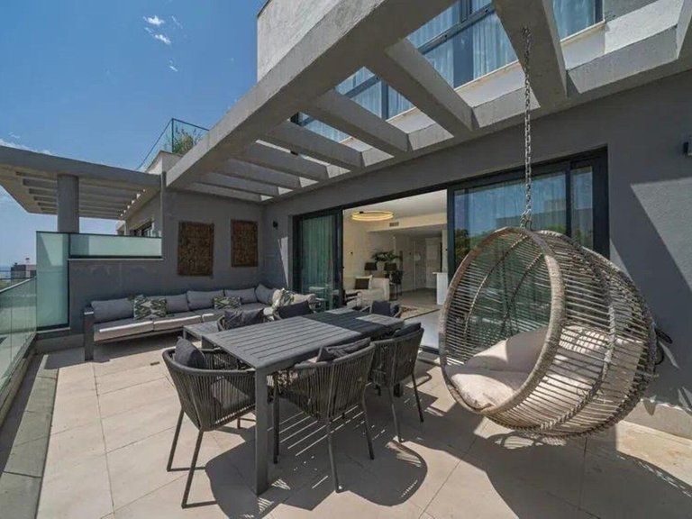 Apartment for Sale in Estepona, Malaga 15
