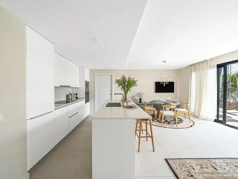 Apartment for Sale in Estepona, Malaga 2