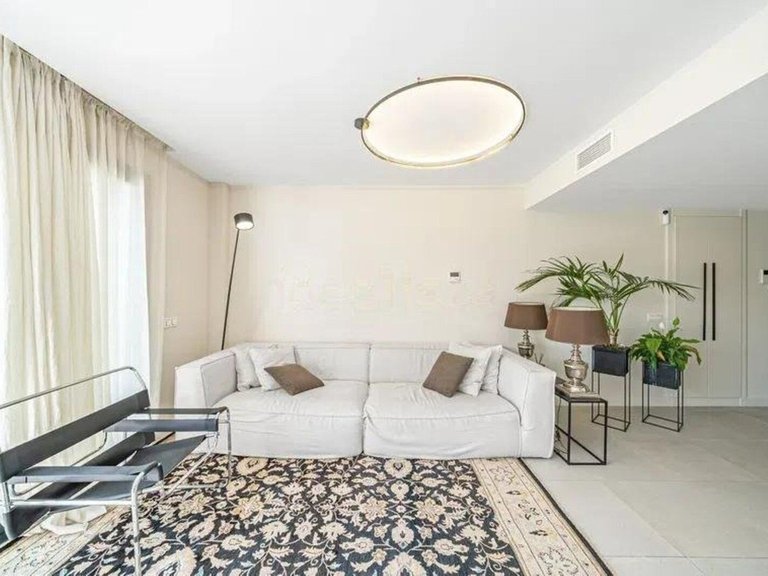 Apartment for Sale in Estepona, Malaga 4