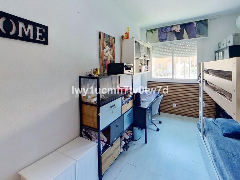 Apartment for Sale in Arroyo De La Miel, Malaga 5