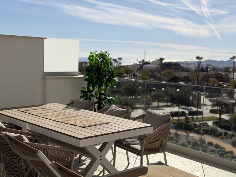 Apartment for Sale in Higueron, Malaga 14