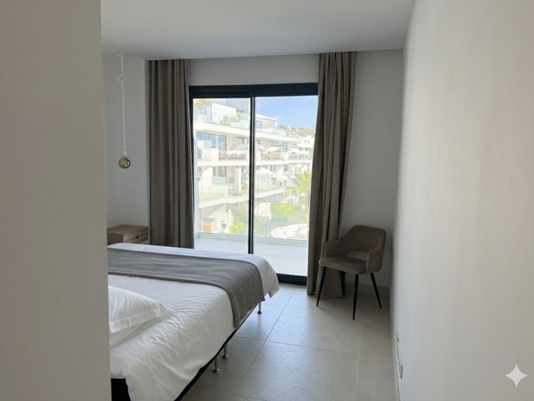 Apartment for Sale in Higueron, Malaga 17