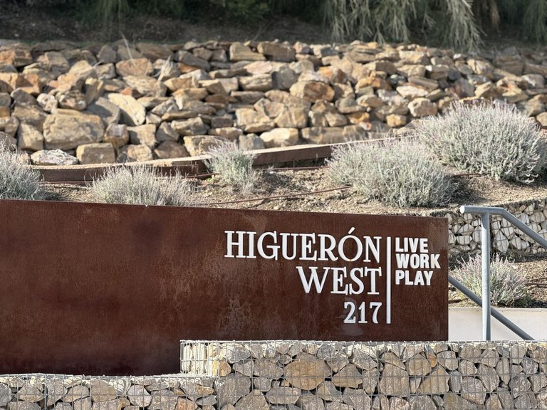 Apartment for Sale in Higueron, Malaga 20