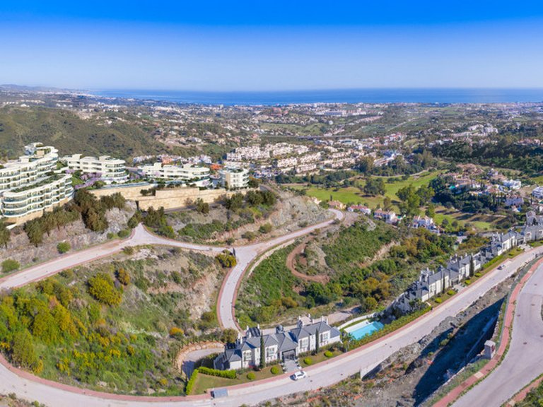 Apartment for Sale in Benahavís, Malaga 26